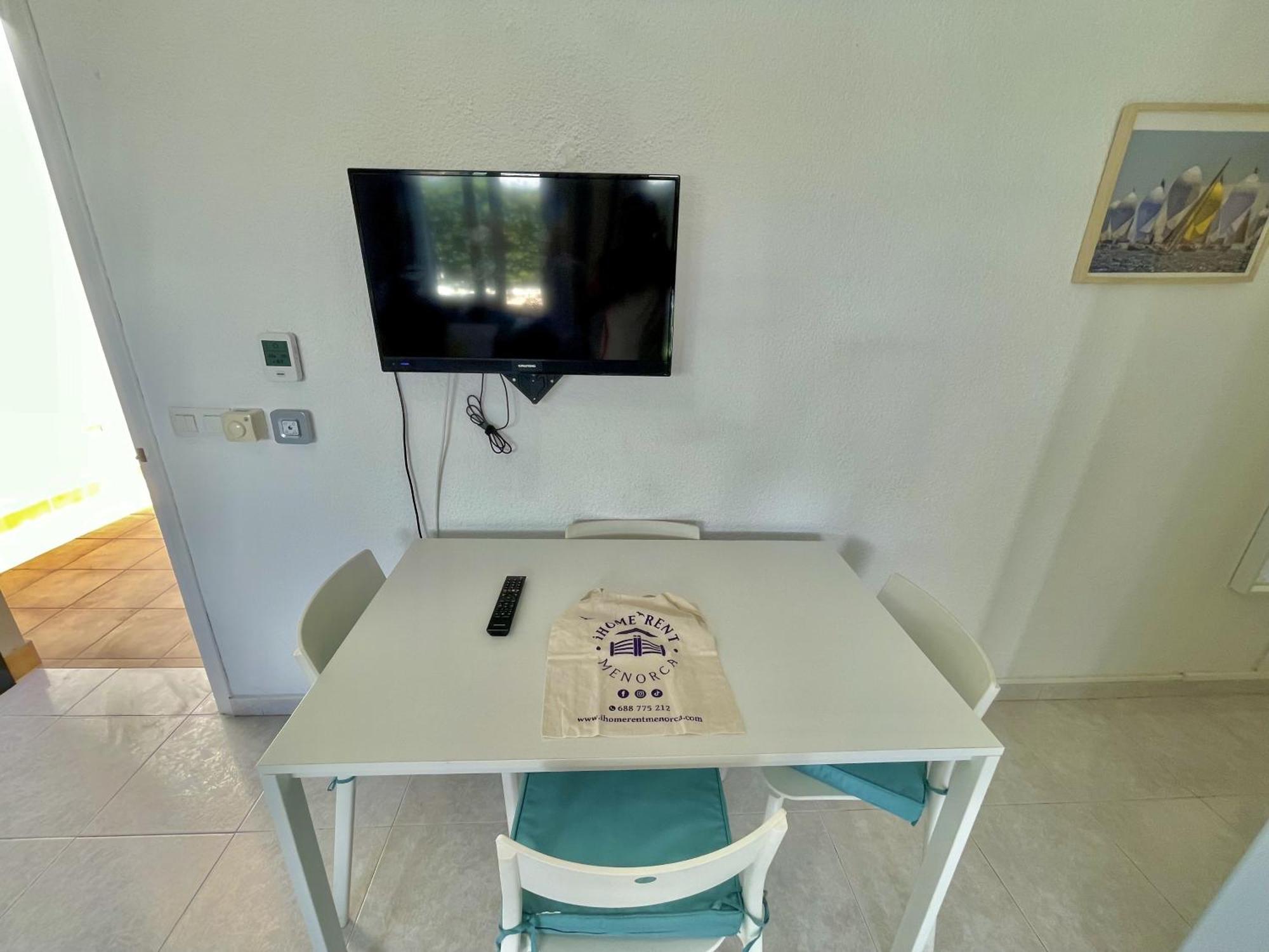 Apartamento bajo con jardín y piscina - FORCAT. Ciutadella  Exterior foto