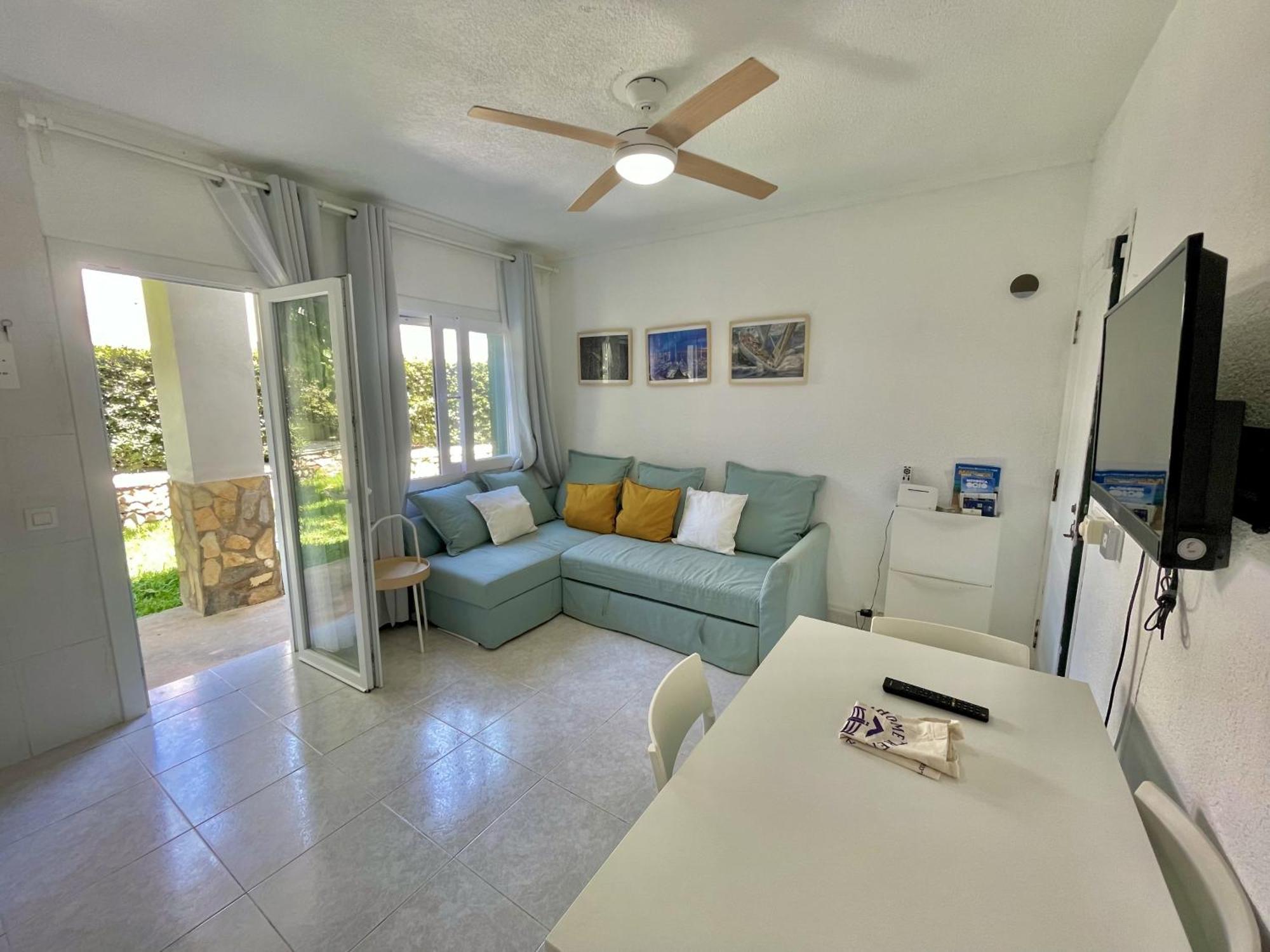 Apartamento bajo con jardín y piscina - FORCAT. Ciutadella  Exterior foto